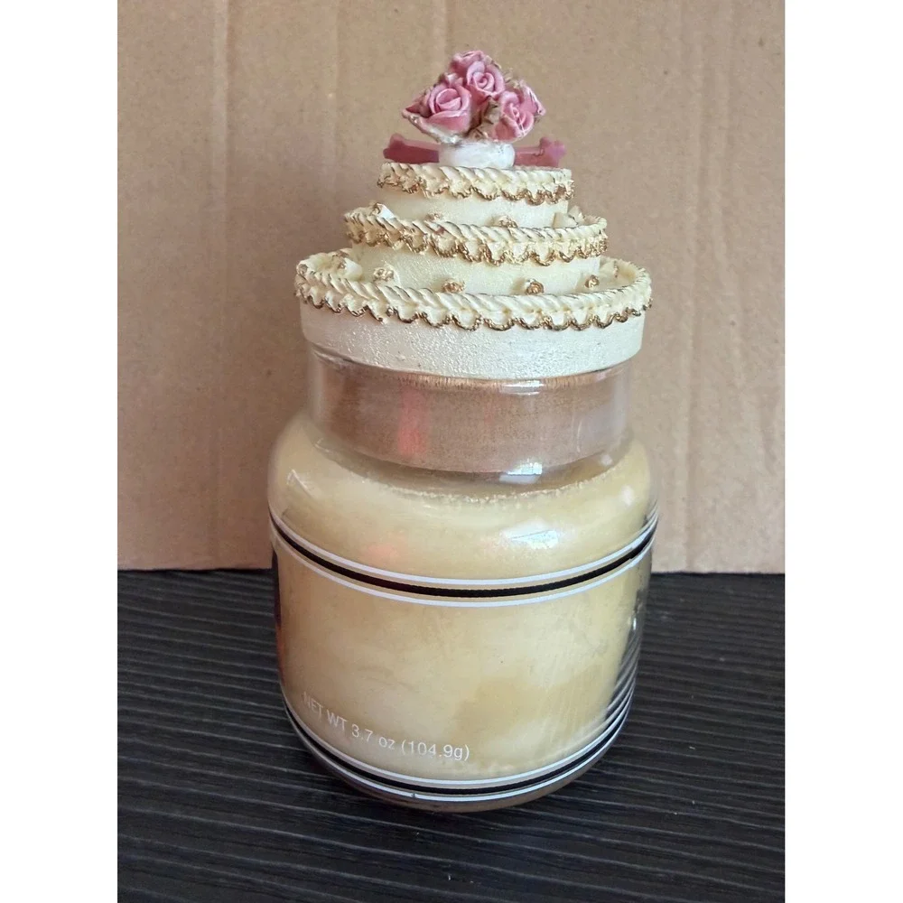Vintage Yankee Candle French Vanilla Happy Anniversary Cake Topper Jar Candle